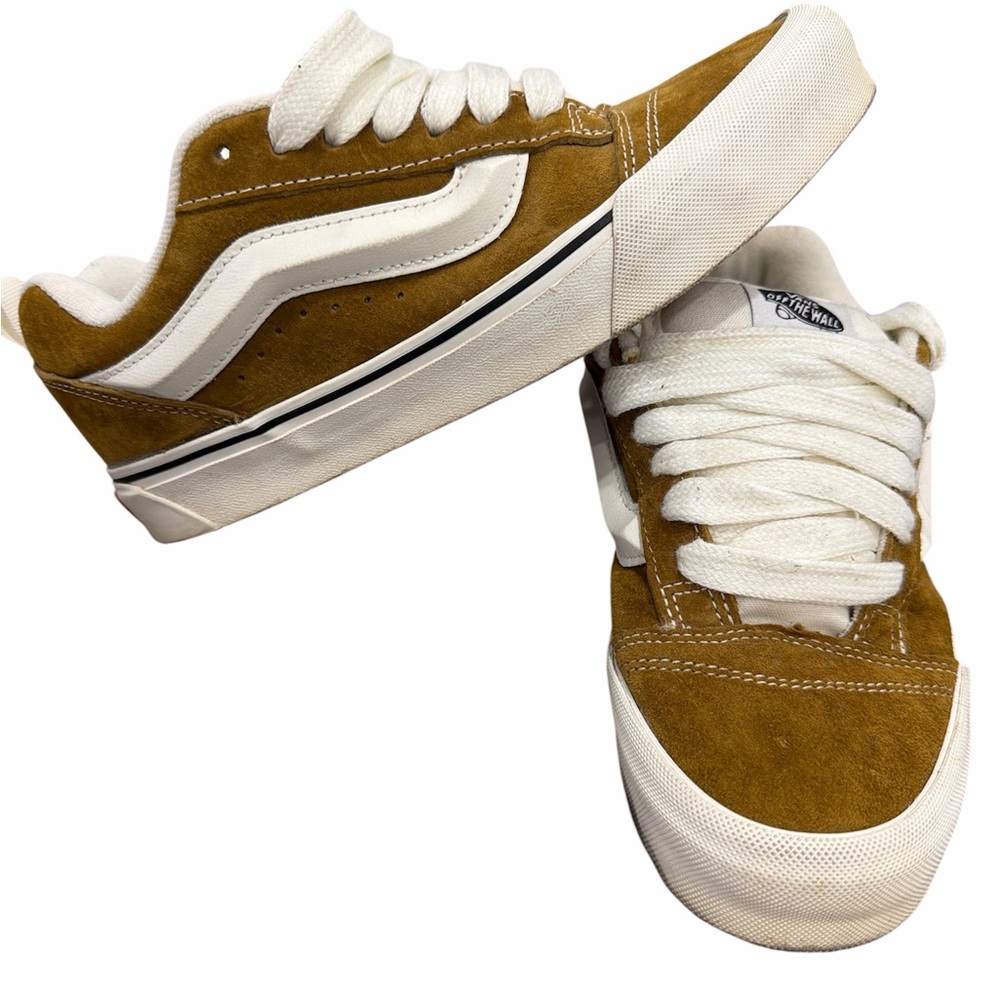 Vans Low-Top Suede Sneakers in Camel and White